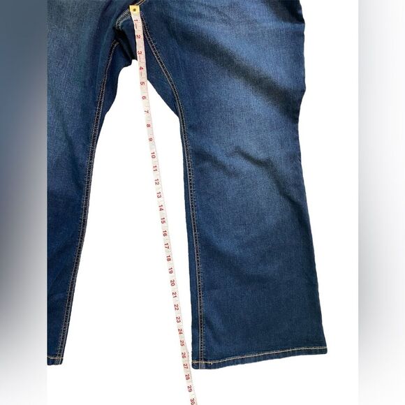 Torrid Dark Medium Wash Super Stretch Luxe Slim Boot Size 22 Extra Short - Picture 5 of 10